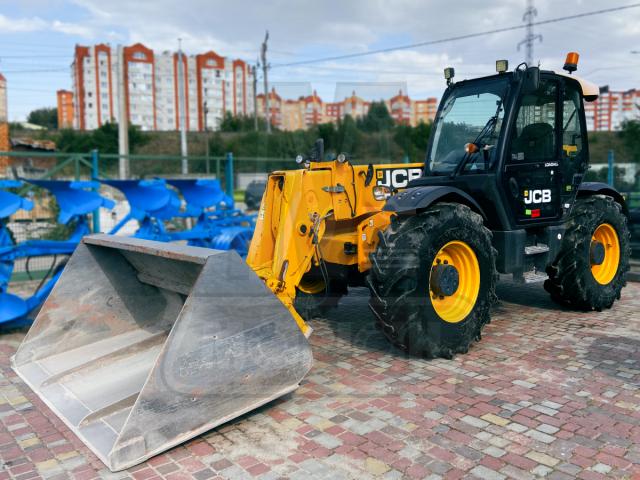 Навантажувач телескопічний JCB фото 2