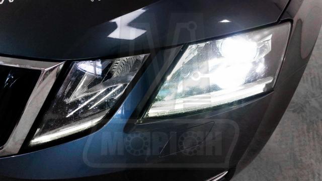 Škoda Octavia Combi 2.0 TDI DSG фото 9