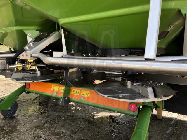 Розкидач мінеральних добрив AMAZONE ZA-TS Profis Hydro 4200 навісний фото 5