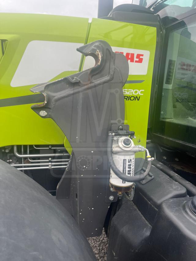 CLAAS Arion 620 C фото 7