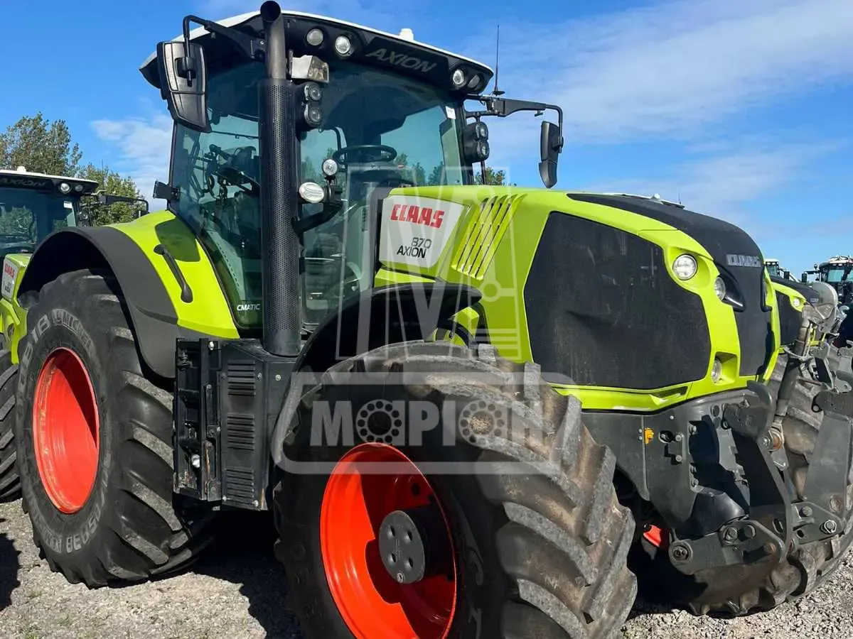 Traktor Claas Axion 870