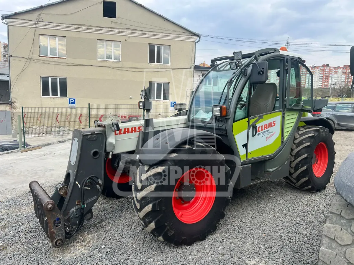 Teleskoplader Claas Scorpion 9040 Varipower