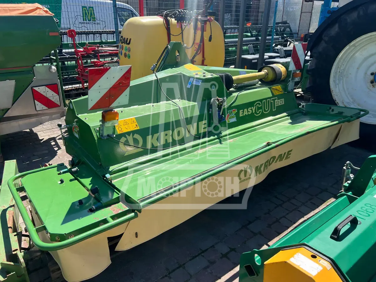 Frontmähwerk Krone Easycut 32 CV