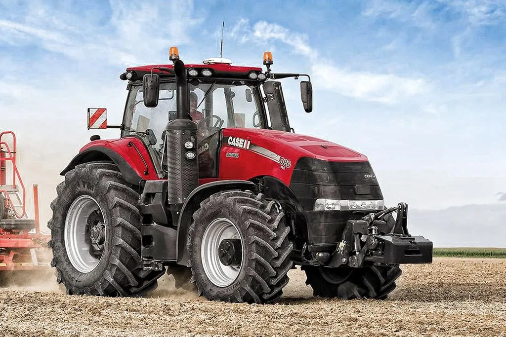 Massey Ferguson vs Case IH: Mid-Power Tractor Comparison